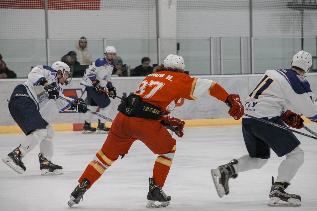 Вошли в историю: хоккейная команда РЭУ установила новый рекорд Московской студенческой хоккейной лиги