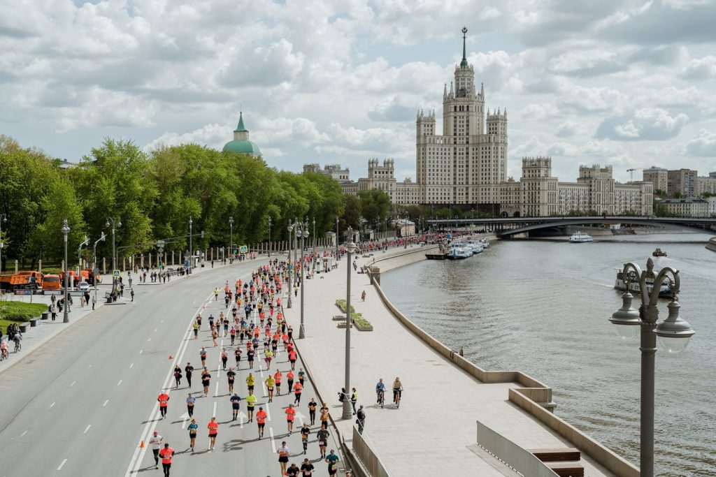Нас не догнать: крупнейший забег России пройдет в центре столицы