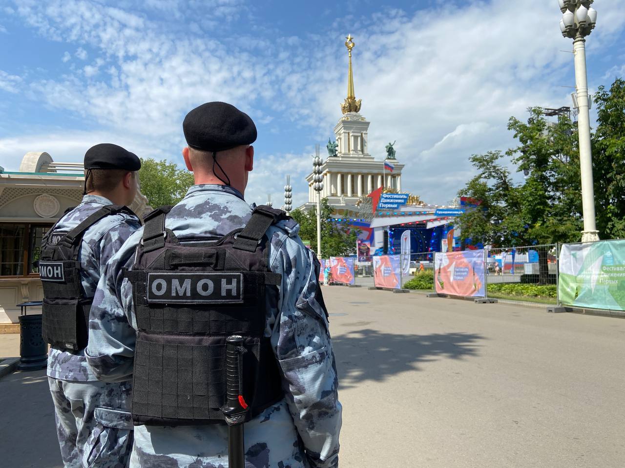 Росгвардейцы обеспечили безопасность на Фестивале «Движение первых» в Москве