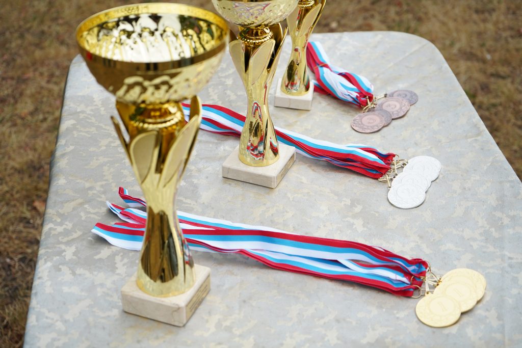 Школьники из Москвы получили медали за участие в Международной олимпиаде по лингвистике  