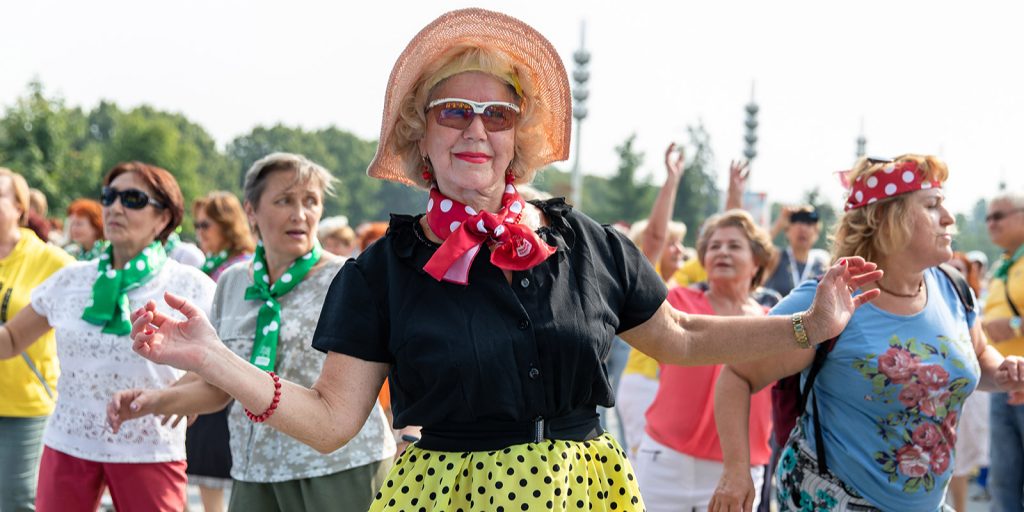 Танцуют все: флешмоб для всех желающих от «Московского долголетия» пройдет в Пресненском районе