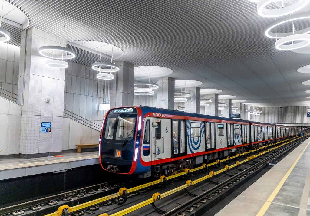 Новые вагоны «Москва-2020» запустили на станциях метро в июле