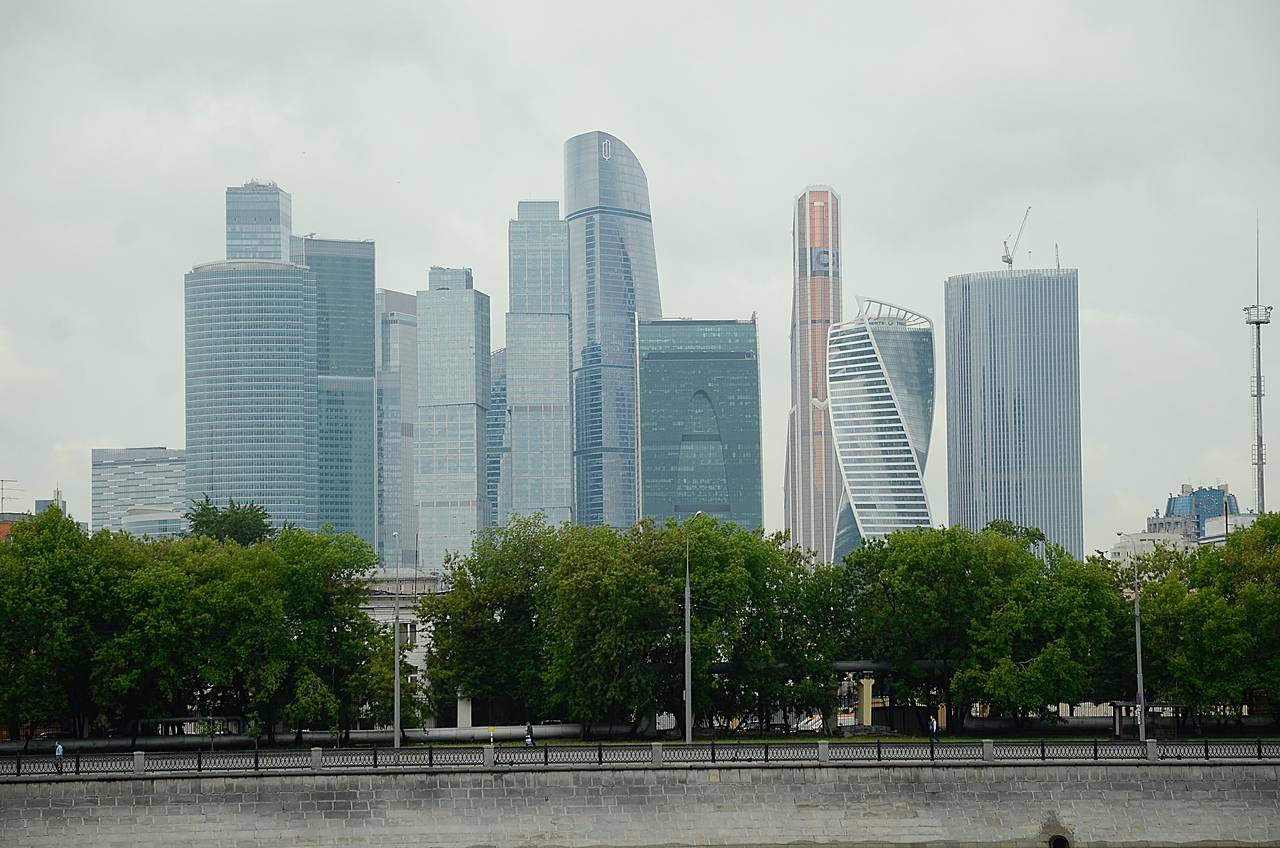 На участке между «Москва Сити» и парком «Красная Пресня» введут двустороннее движение. Фото: Анна Быкова, «Вечерняя Москва»