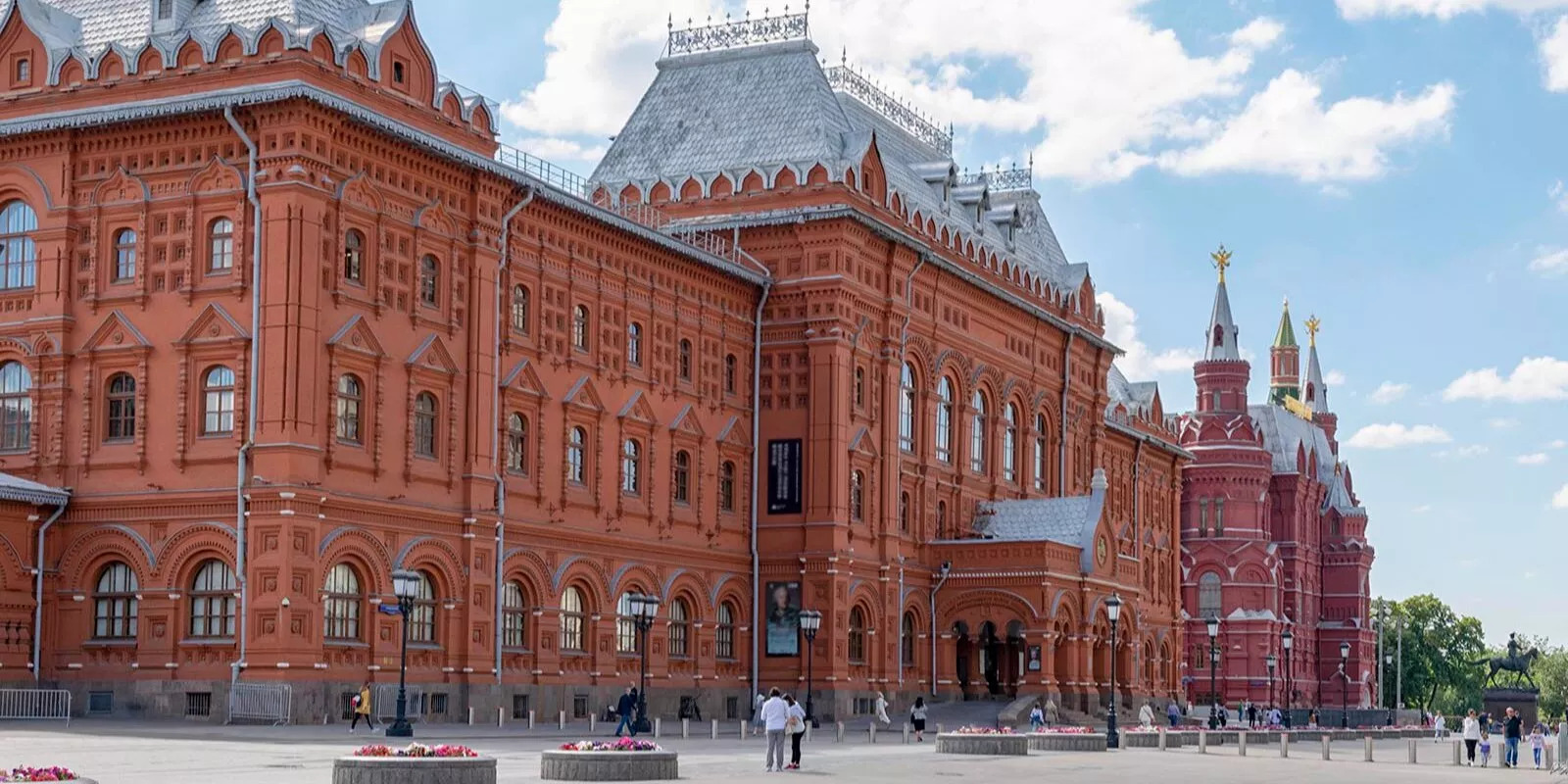 Учреждения, расположенные на Красной площади, москвичи не смогут посетить временно. Фото: сайт мэра Москвы