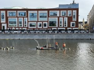 Консервация фонтанов на Водоотводном канале. Фото: Агентство городских новостей «Москва»