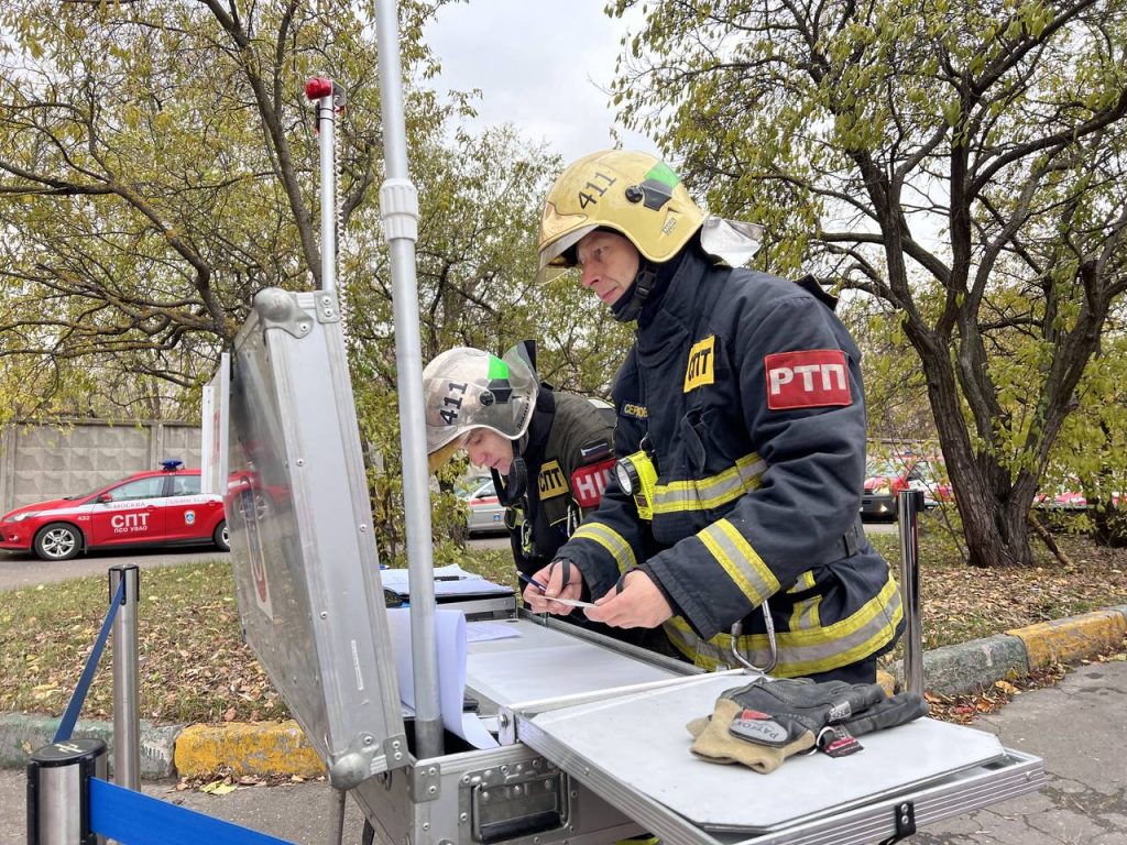 В московском Главке МЧС России определили лучшую дежурную смену службы пожаротушения