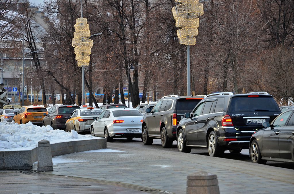 Дороги в центре Москвы перекроют на Рождество