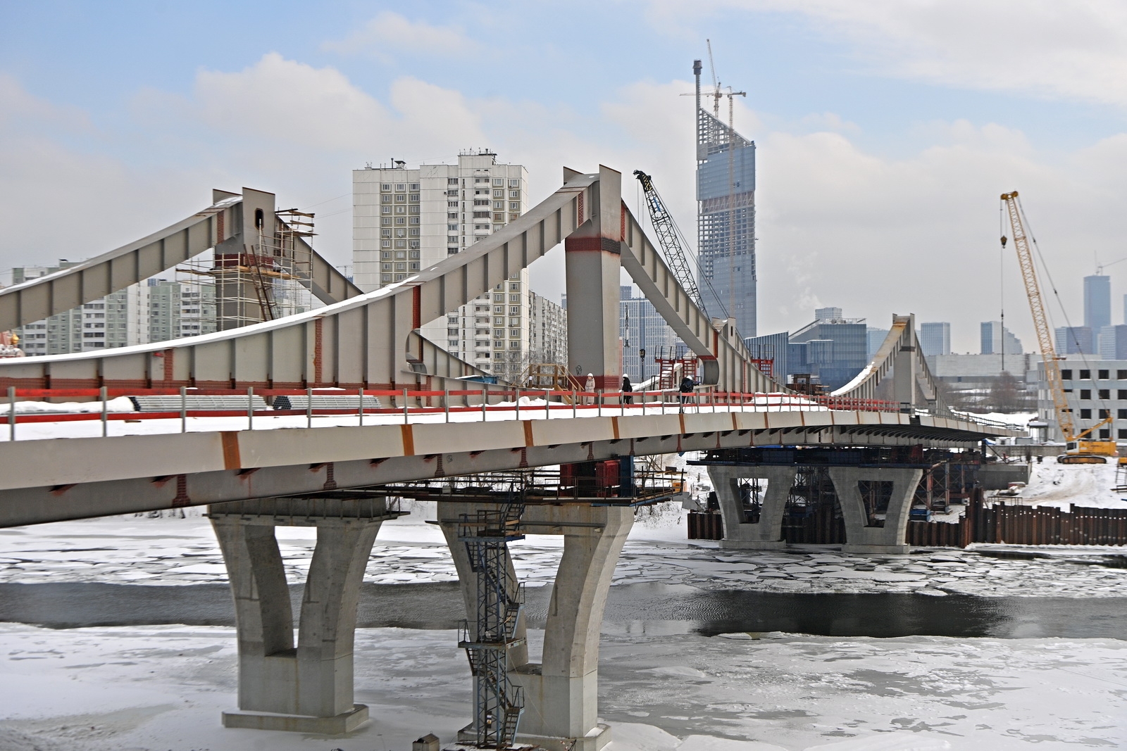 Строительство пяти мостов планируется завершить в текущем году в столице. Фото: столичный Комплекс градостроительной политики и строительства
