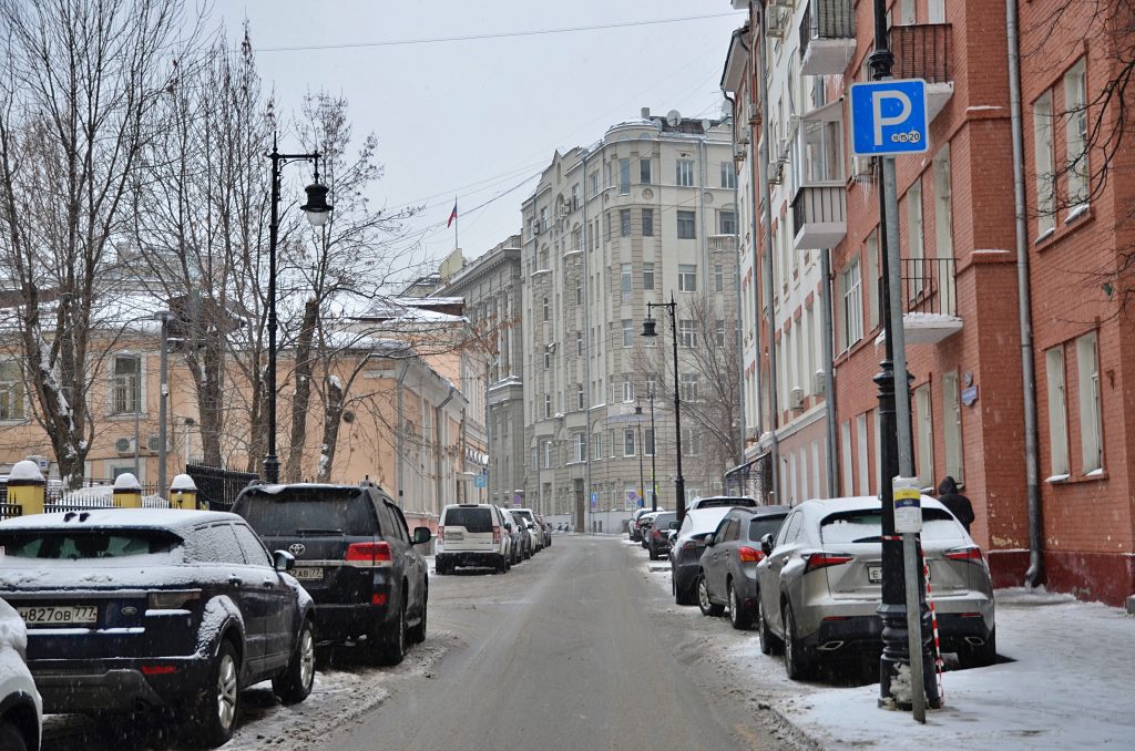 Бесплатная парковка будет доступна для москвичей 8 и 9 марта