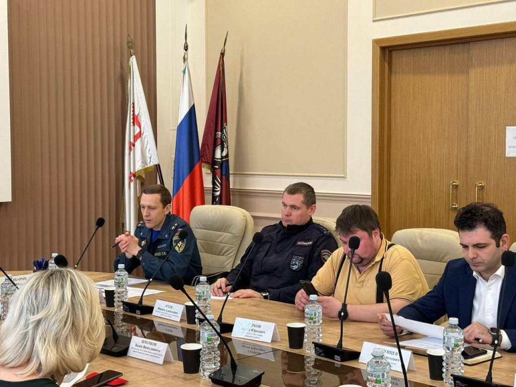Круглый стол в управе Мещанского района на тему пожарной безопасности