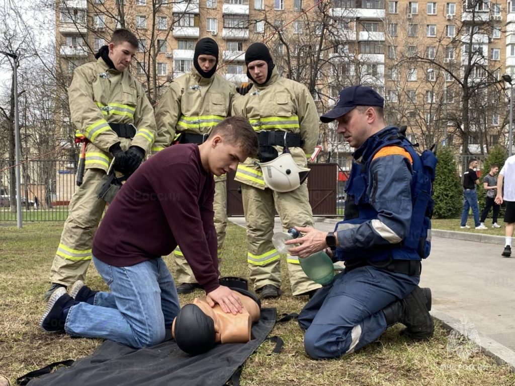 Представители Главного управления МЧС России по г. Москве приняли участие в «Фестивале колледжей»