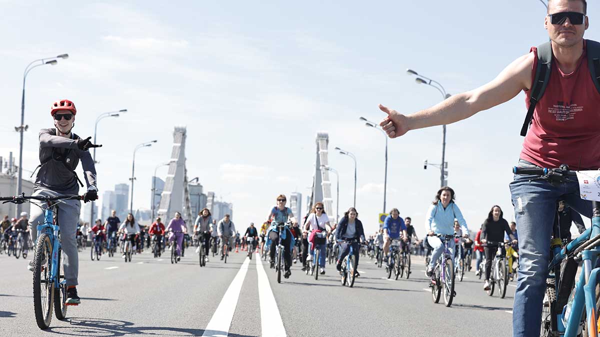 Более 65 тысяч любителей активного отдыха приняли участие в Весеннем велофестивале. Фото: Мария Лукина, «Вечерняя Москва»