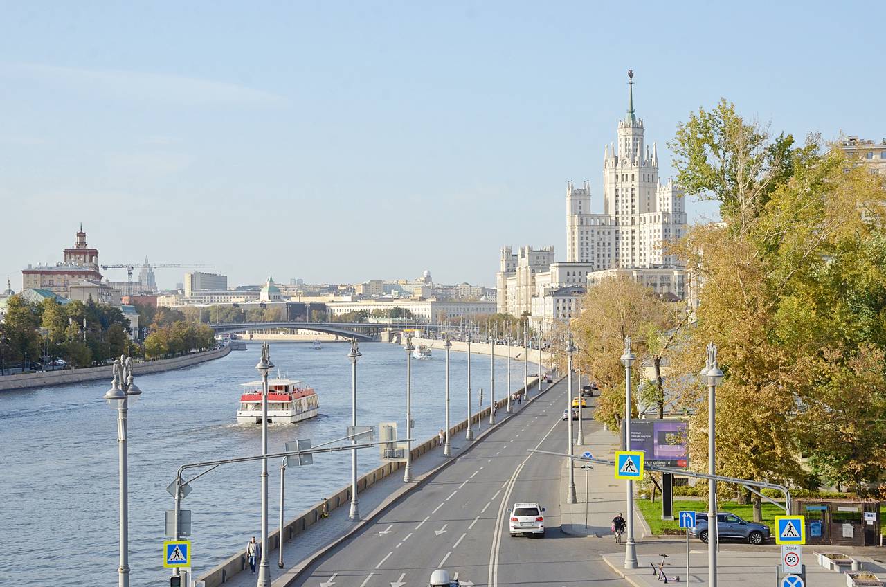 Москва является лидером среди мировых городов по работе с набережными — эксперты. Фото: Анна Быкова, «Вечерняя Москва»