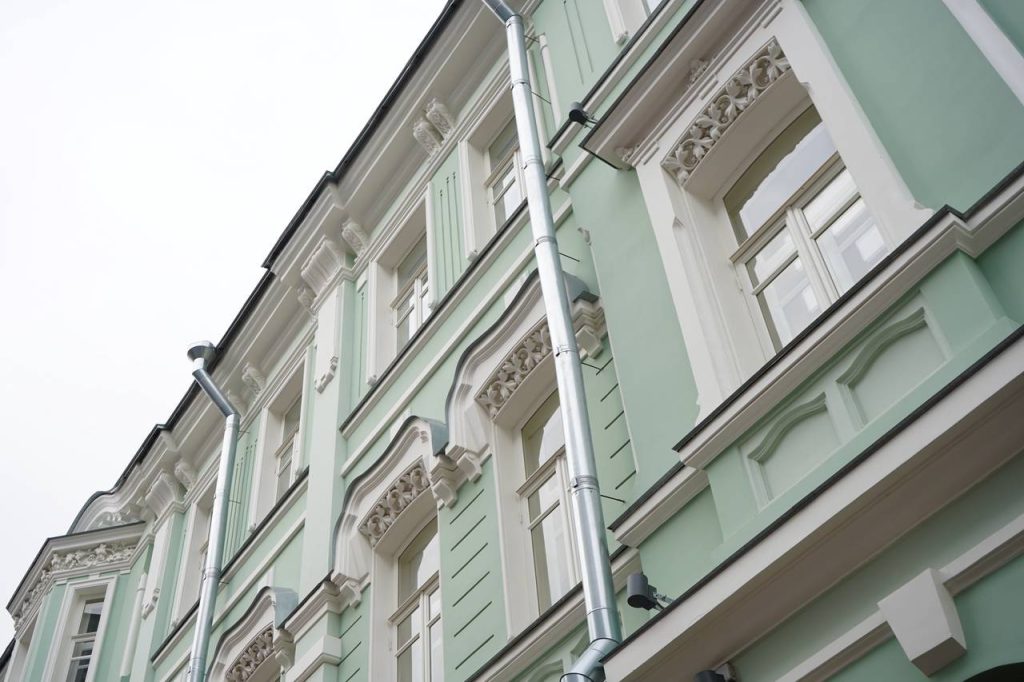 Здание 1860 года постройки в центре Москвы выставили на торги