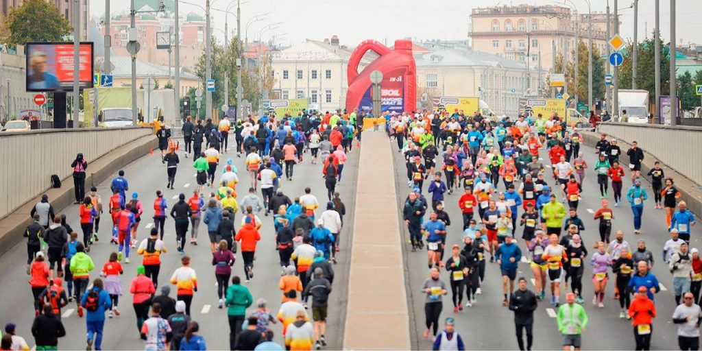 Московский марафон: около 30 тысяч человек приняли участие в забеге