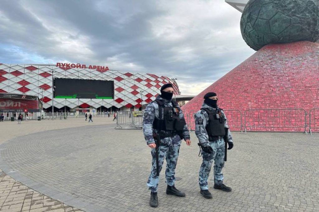 Росгвардия обеспечила общественную безопасность на Кубке России по футболу в Москве