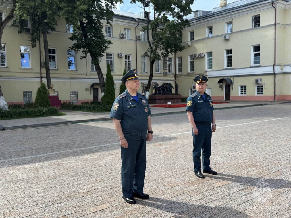 В Главном управлении МЧС России по г. Москве прошли занятия в школе оперативного мастерства