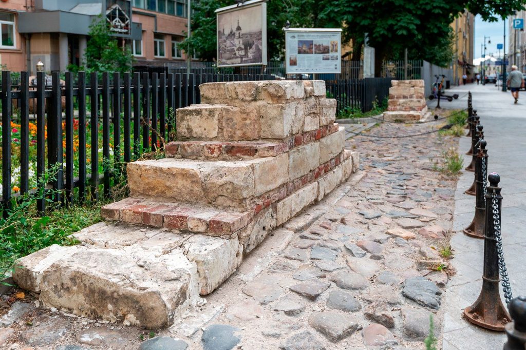 День археолога отметят в парке «Зарядье» и на центральных улицах города