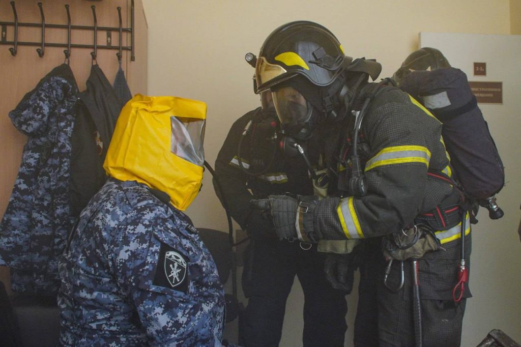 В столичном главке Росгвардии прошли пожарно-тактические учения