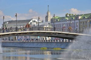 Более 100 бесплатных тренировок пройдет в рамках «Ночи московского спорта». Фото: Анна Быкова, «Вечерняя Москва»