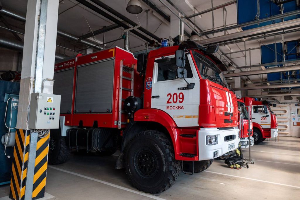 Пожарно-спасательный отряд № 209 имени А.А. Жебелева столичного ПСЦ отмечает 15-летие
