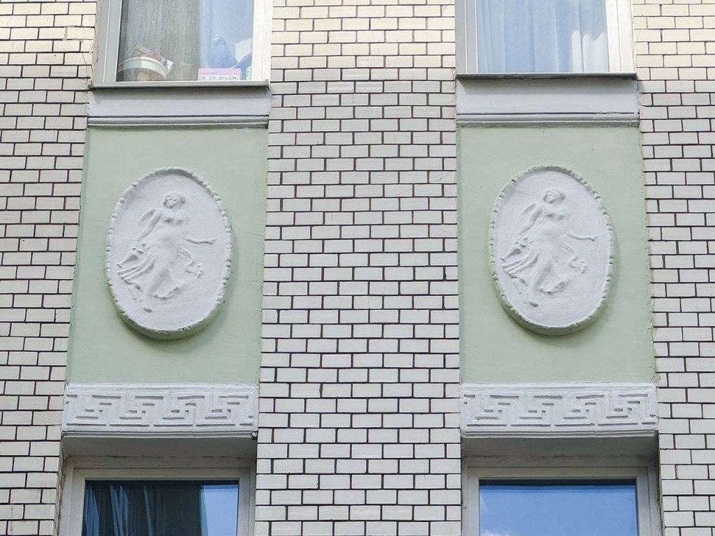 Восстановление зданий эпохи модерна, или О капитальном ремонте особняков и доходных домов рассказали москвичам