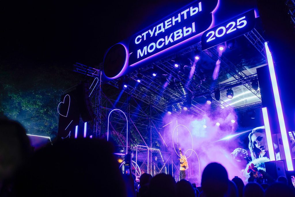Примерно 800 тысяч москвичей и туристов посетили фестиваль «Молодежная точка»