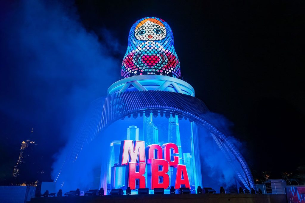 Уникальная матрешка, или Об устройстве новой достопримечательности парка «Зарядье» рассказал ее создатель