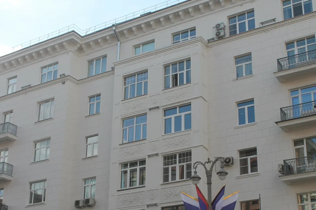 Капитальный ремонт завершается в доме сотрудников НКВД 1940 года постройки