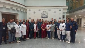 Медики Первой Градской больницы и спасатели МЧС провели уникальные учения. Фото: Управления по ЦАО ГУ МЧС России по г. Москве