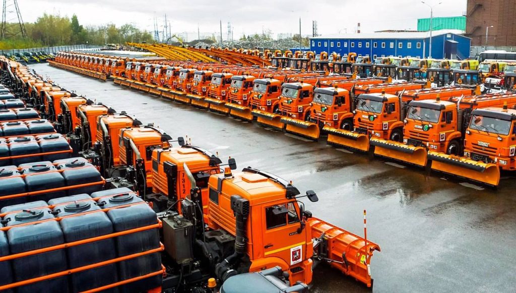 Весь парк коммунальной техники перевели на зимний режим работы