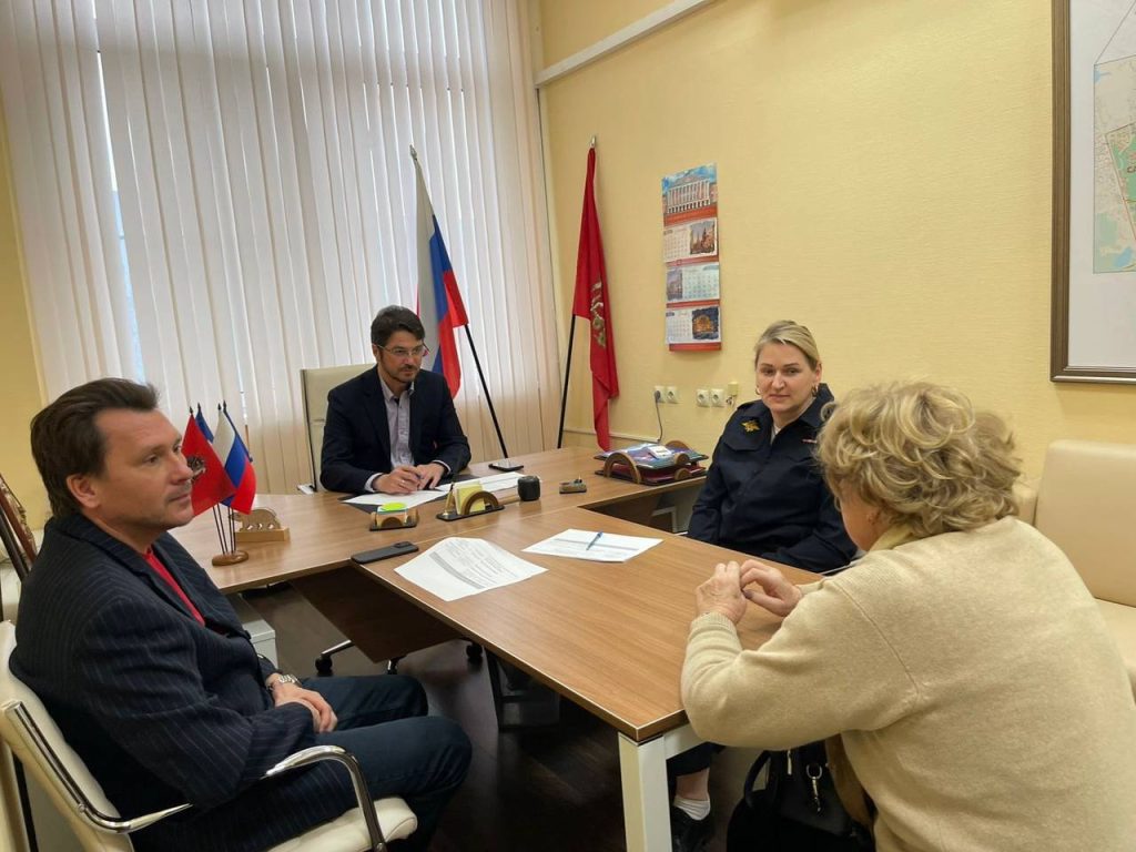 Совместный прием граждан прошел в рамках Всероссийского дня правовой помощи детям