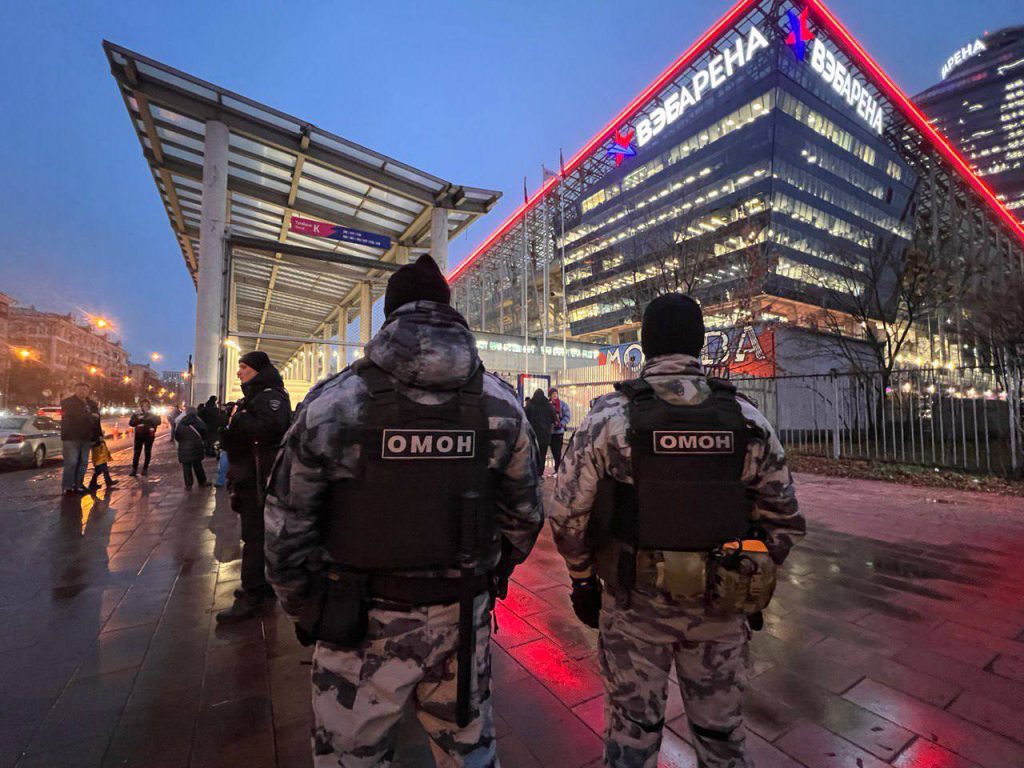 В Москве росгвардейцы обеспечили безопасность спортивных матчей