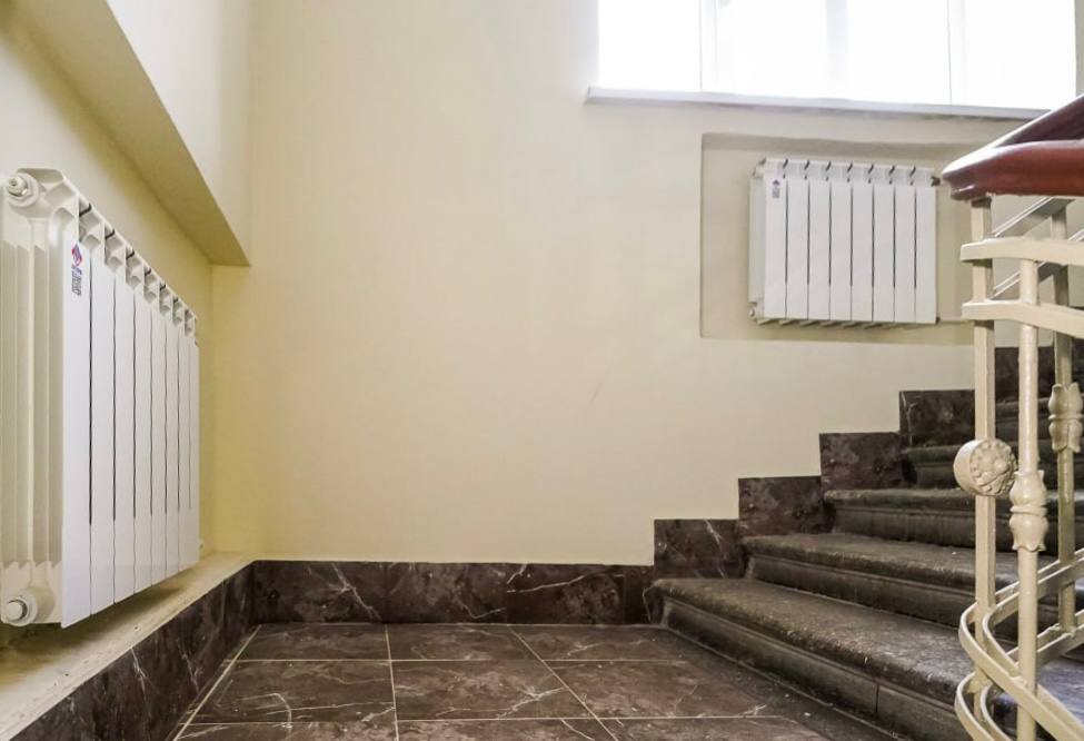 Для ремонта используют только отечественные материалы, которые надежны и долговечны. Фото: Telegram-канал КГХ Москвы