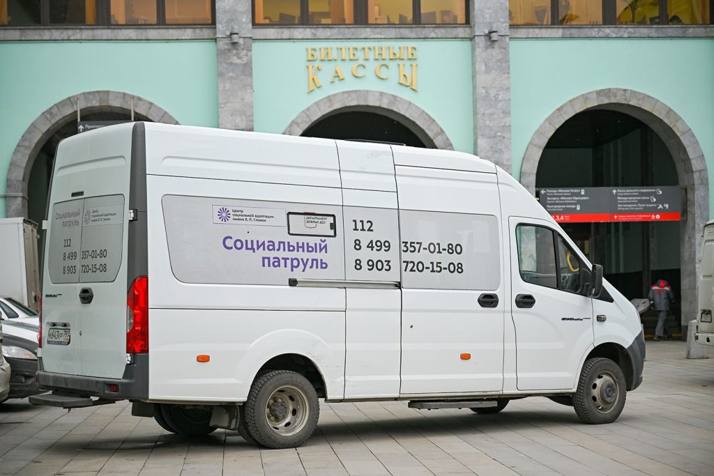 Отапливаемые автобусы дежурят на вокзалах ЦАО