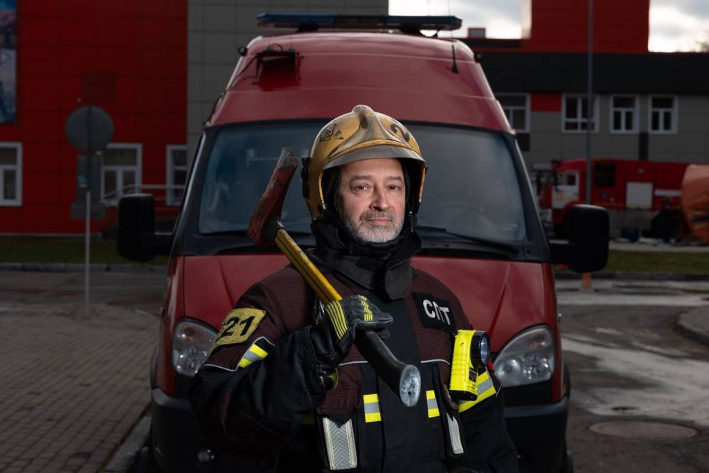 Дело жизни: работник столичного Пожарно-спасательного центра рассказал о своем профессиональном пути