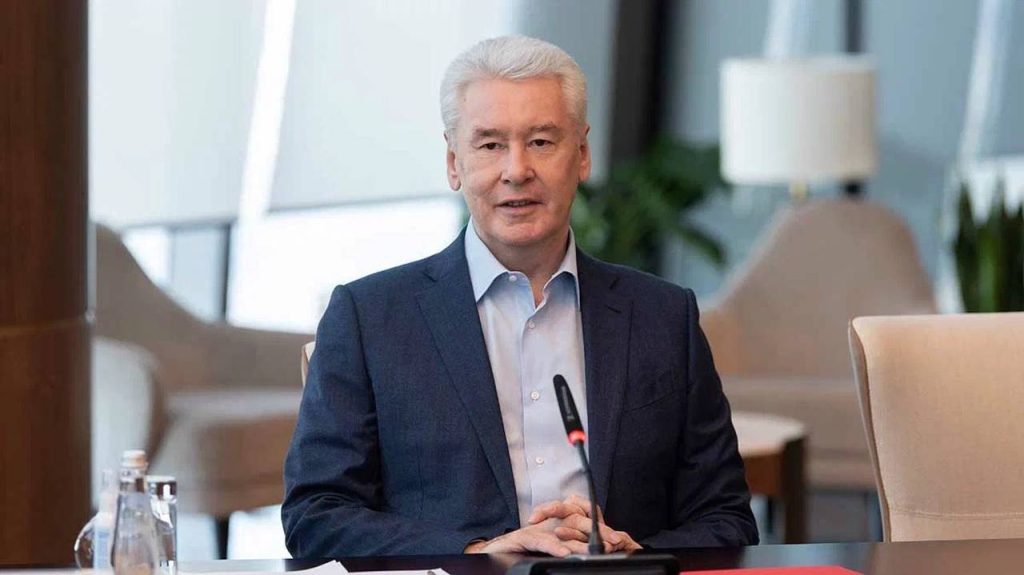 Сергей Собянин наградил выдающихся москвичей в преддверии Нового года