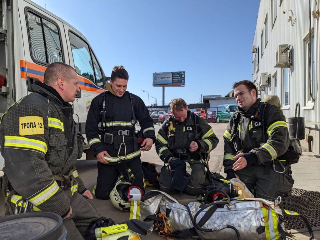 В День спасателя РФ о службе Московского авиацентра