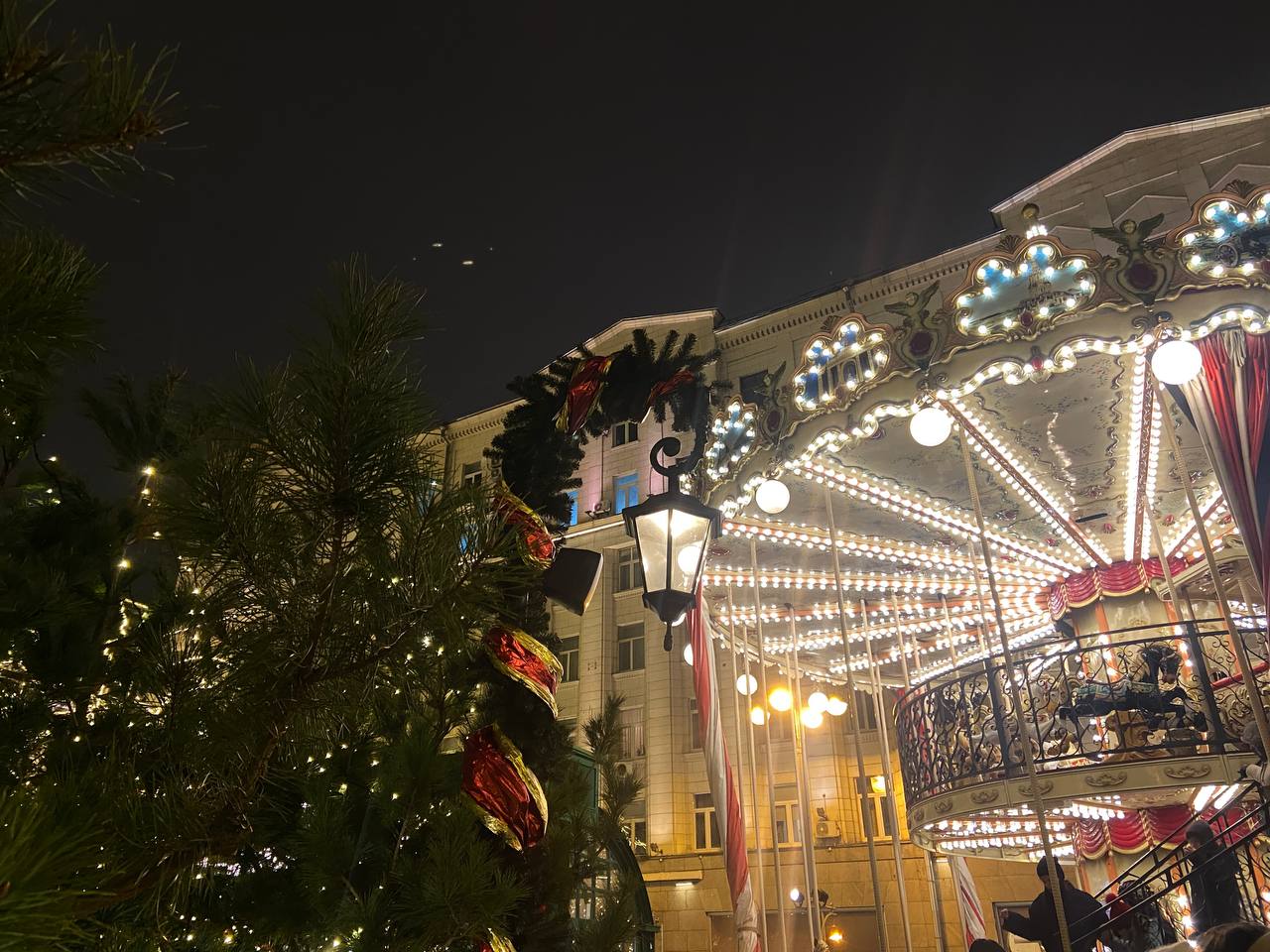 Ваша новогодняя география может оказаться не дальше Садового кольца. Фото: Анастасия Петрова, «Вечерняя Москва»