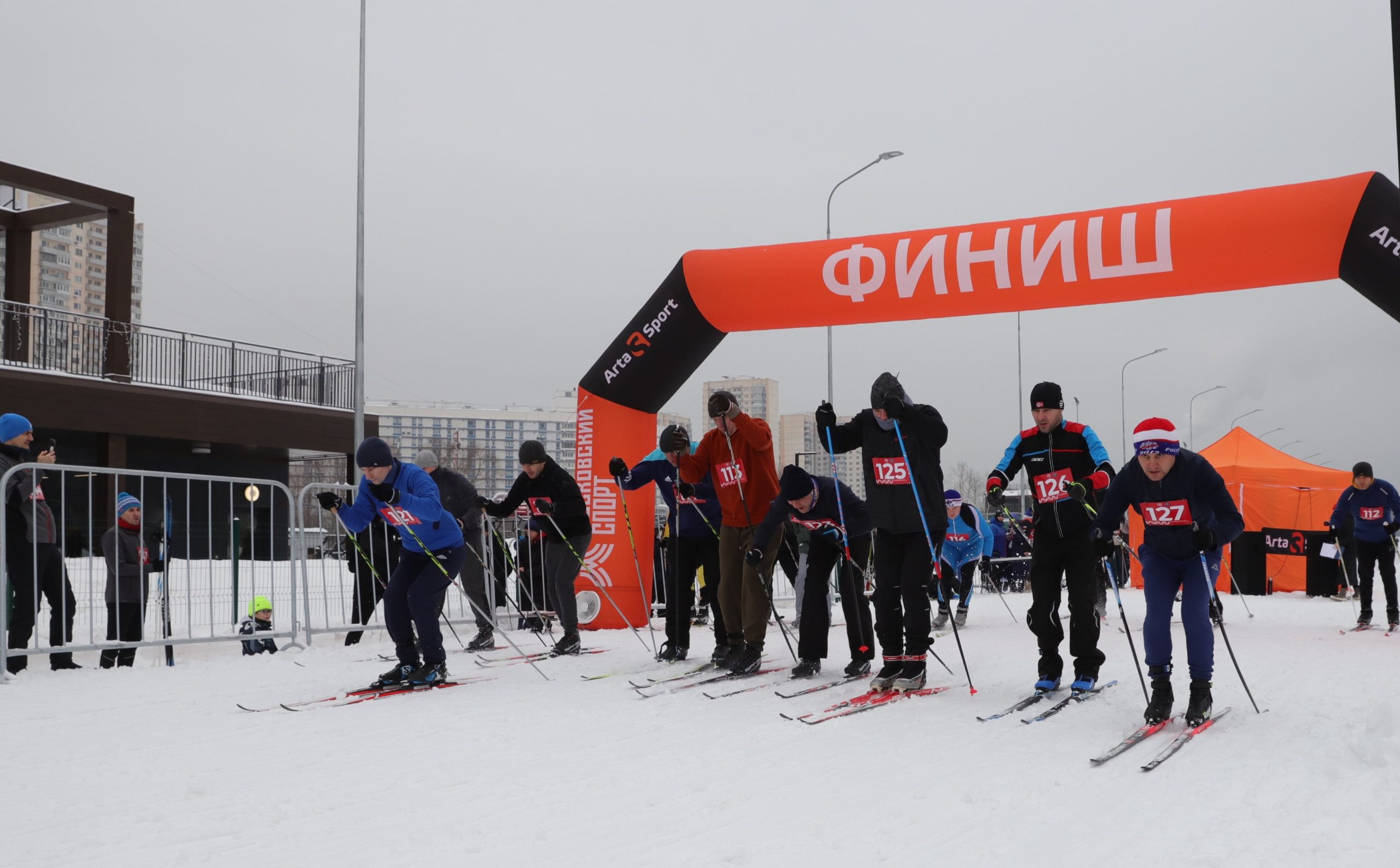 Более 440 зон для занятий лыжными гонками доступно в Москве. Фото: Фото: Анатолий Цымбалюк, «Вечерняя Москва»