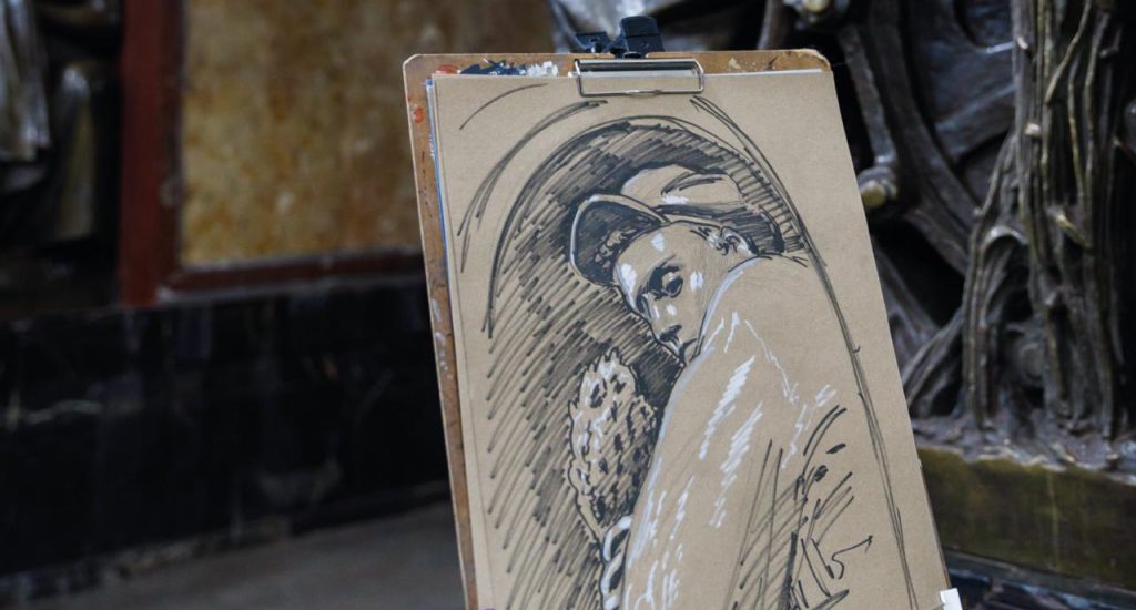 Международный день художника отметили на станции метро «Площадь Революции»