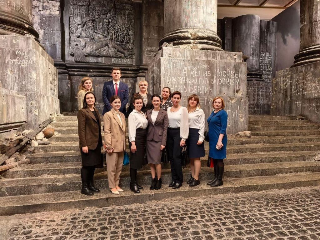 Мировые судьи Москвы почтили память героев Великой Отечественной войны