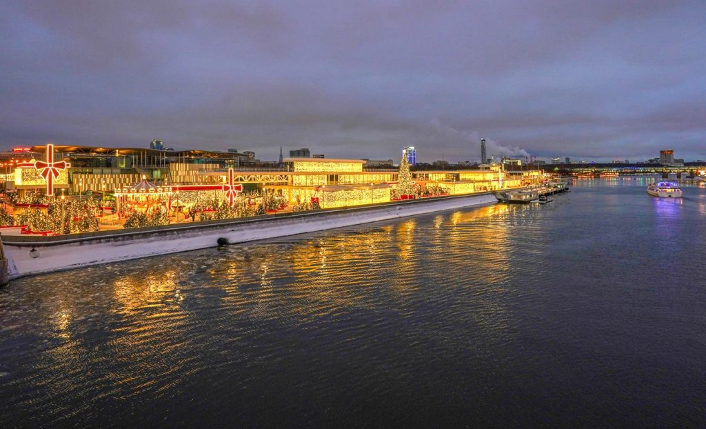 Благоустройство зон у воды: в 2025 году в центре города обновили две набережные