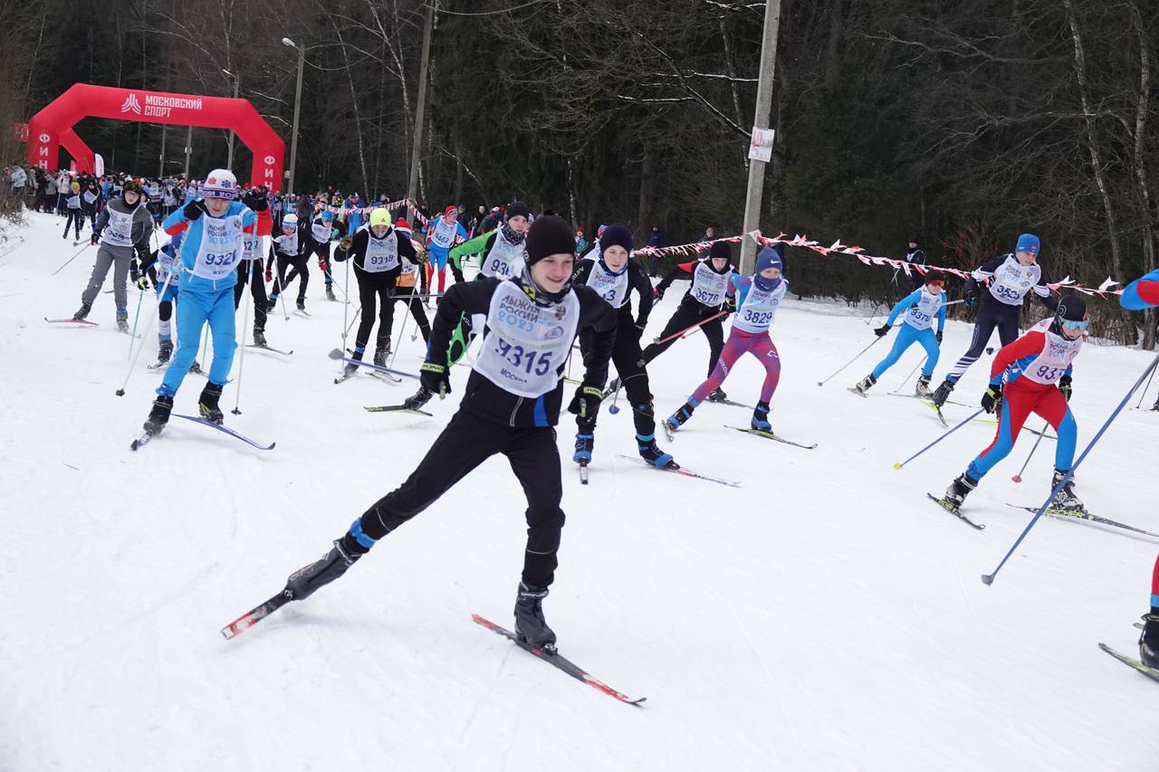 Началась регистрация на участие в Московской лыжной неделе. Фото: Виктор Хабаров, «Вечерняя Москва»