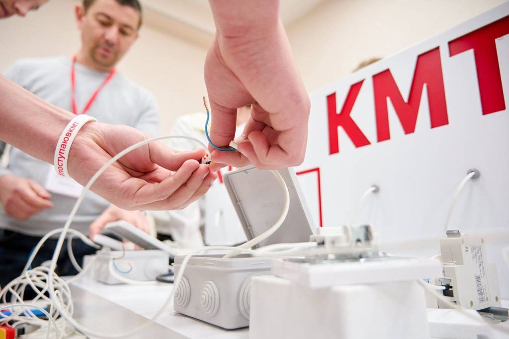 Стать частью команды транспорта столицы, или Абитуриентам о направлениях в КМТ