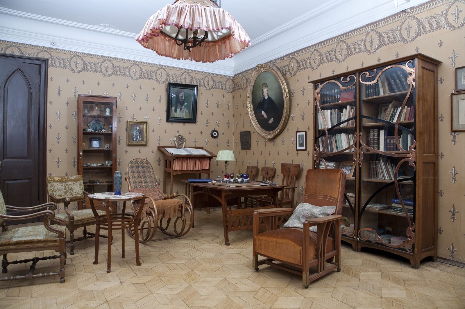 Торжественное открытие музея состоялось в 1922 году, посетителям показали комнаты с предметами, которые принадлежали композитору. Фото: пресс-служба Департамента культуры города Москвы