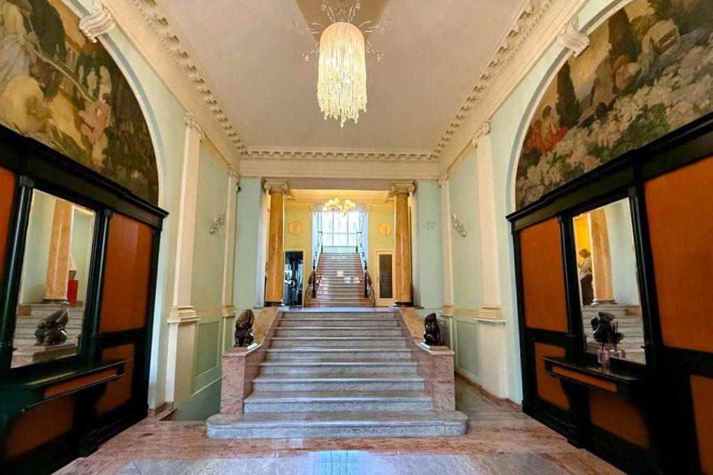 Специалисты уточнили предмет охраны усадьбы Деминых