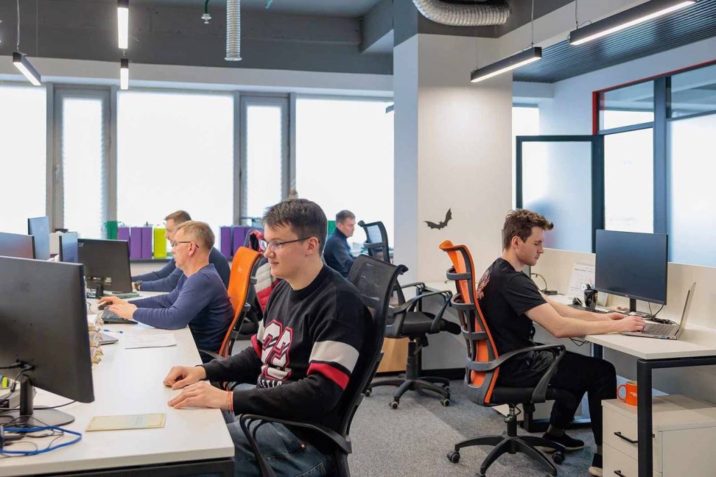 Почти 11 тысяч сотрудников московских компаний прошли обучение при поддержке города