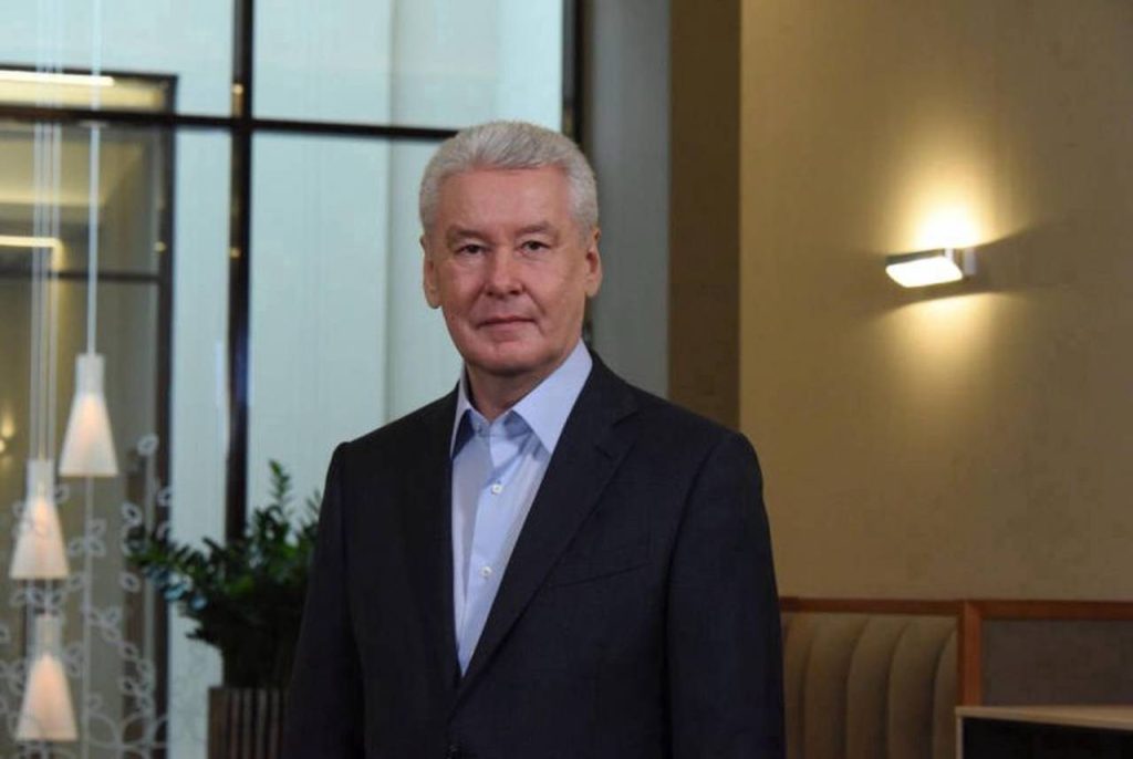 Собянин: Новый пожарный вертолет появился у Московского авиацентра