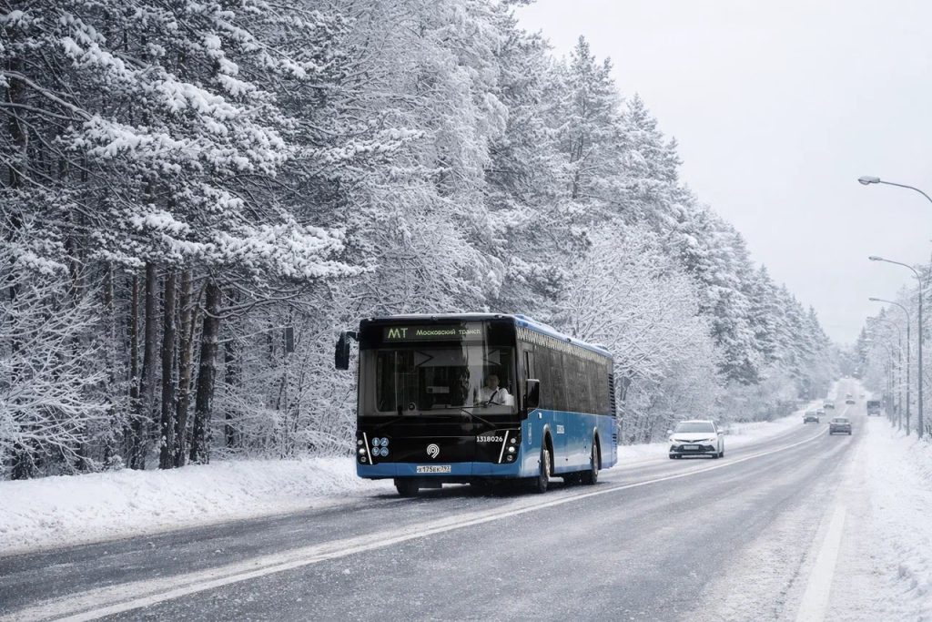 Зацепера наказали по закону за поездку на крыше автобуса в Москве
